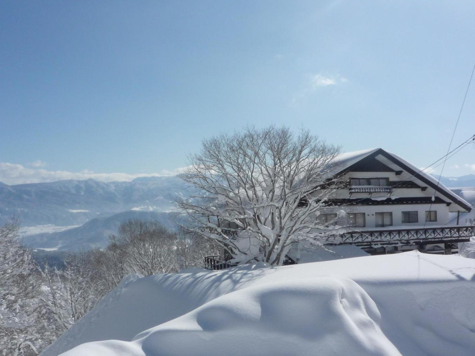 Fujio Pension Madarao Apartment Hotel & Restaurant Iiyama Buitenkant foto